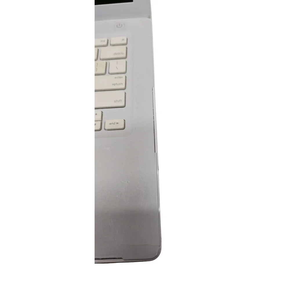 Apple MacBook A1181 13.3